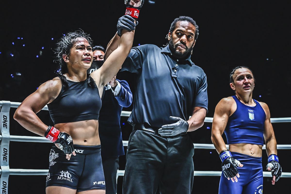 (From left to right) Denice Zamboanga, Herb Dean, Alyona Rassohyna [Photo via ONE Championship]