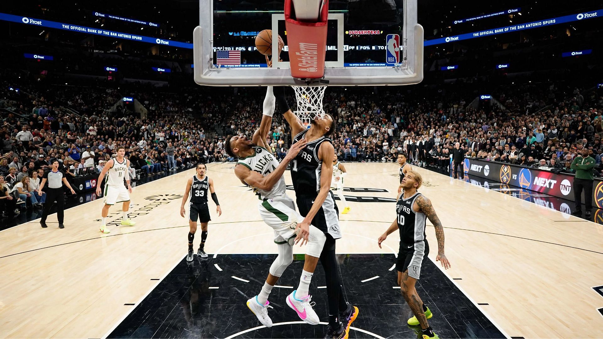 San Antonio Spurs vs Milwaukee Bucks Player Stats and Box Score for Jan. 8. (Photo: IMAGN)