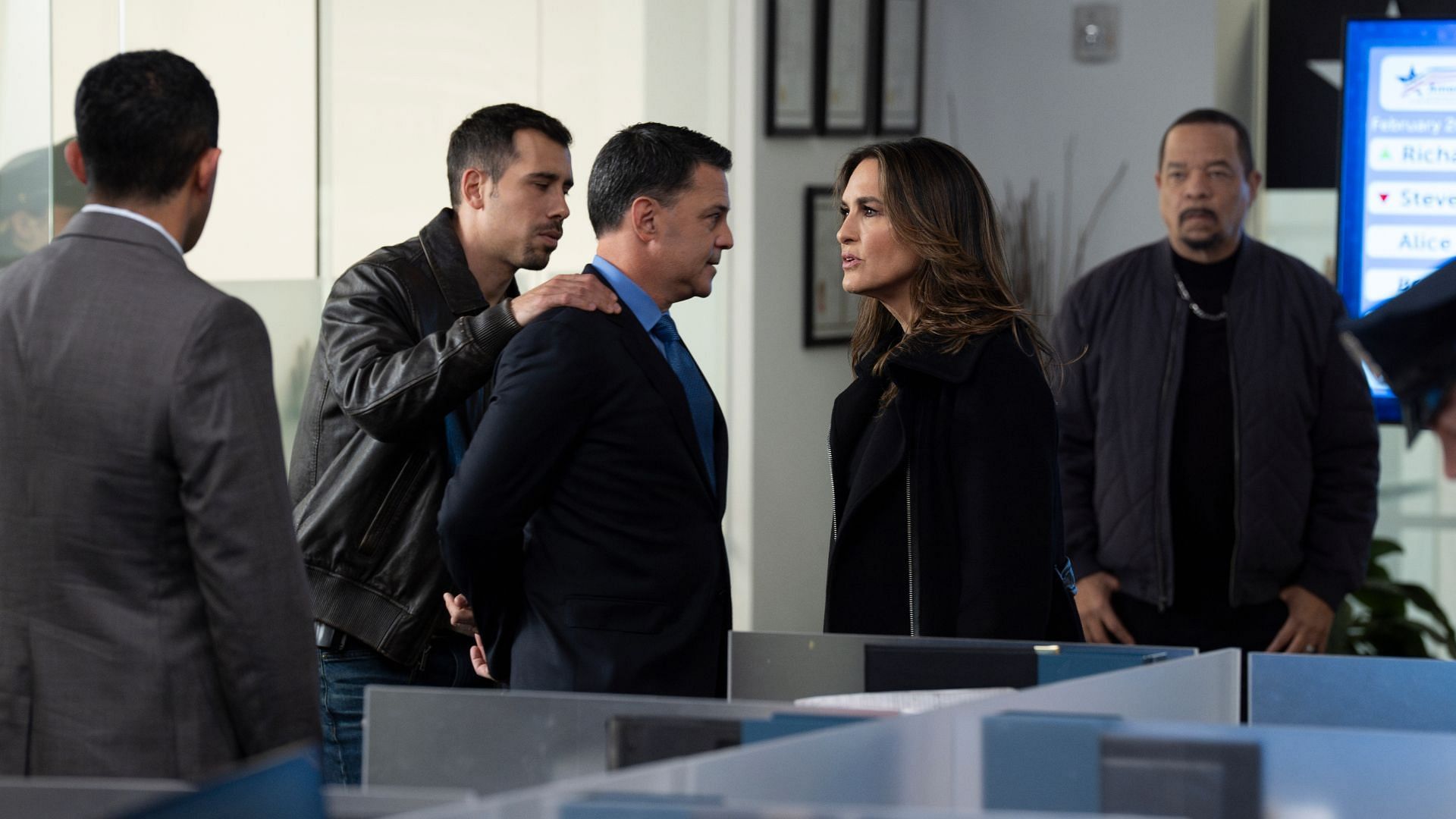 Law and Order:SVU airs on NBC on Thursdays (Image via X/@lawandordertv)