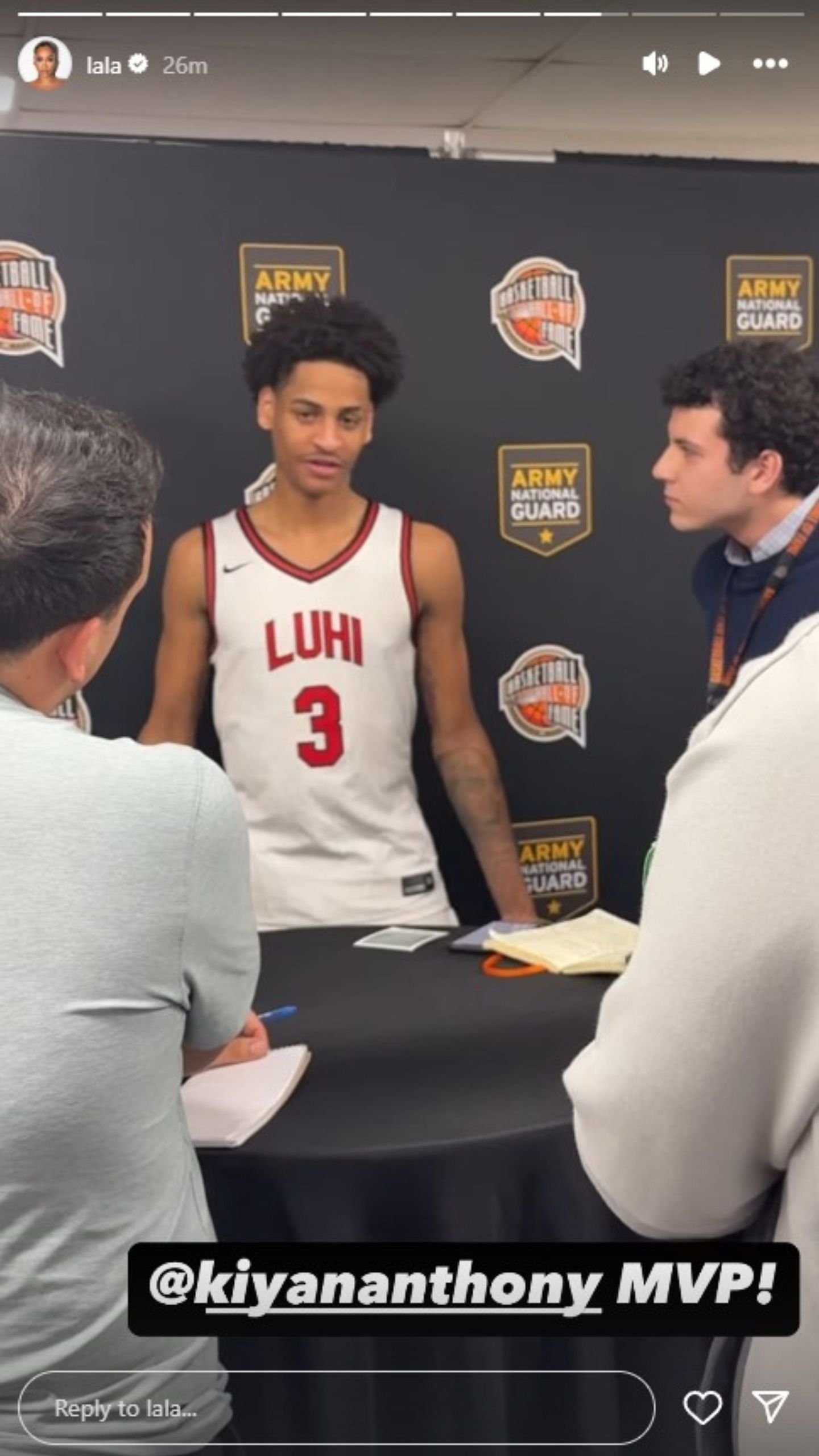 La La took a video of Kiyan during his postgame interview. (IG/@lala)