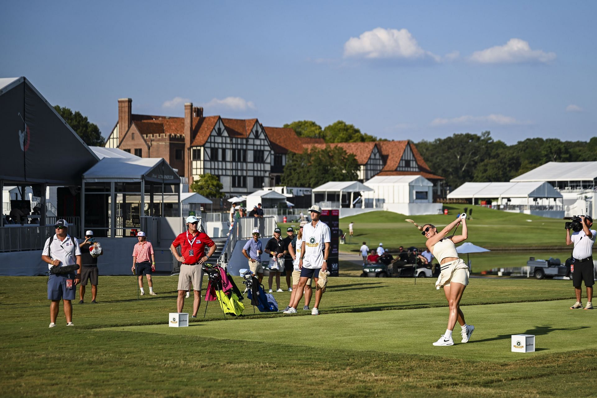 Should TGL add Paige Spiranac to the roster? (Image via Getty)