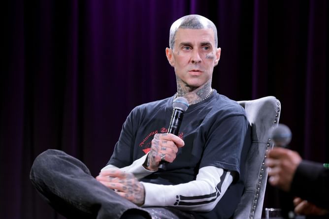 "To see the humanity in all of them was amazing"— Travis Barker poses with National Guard and incarcerated firefighters fighting LA fires