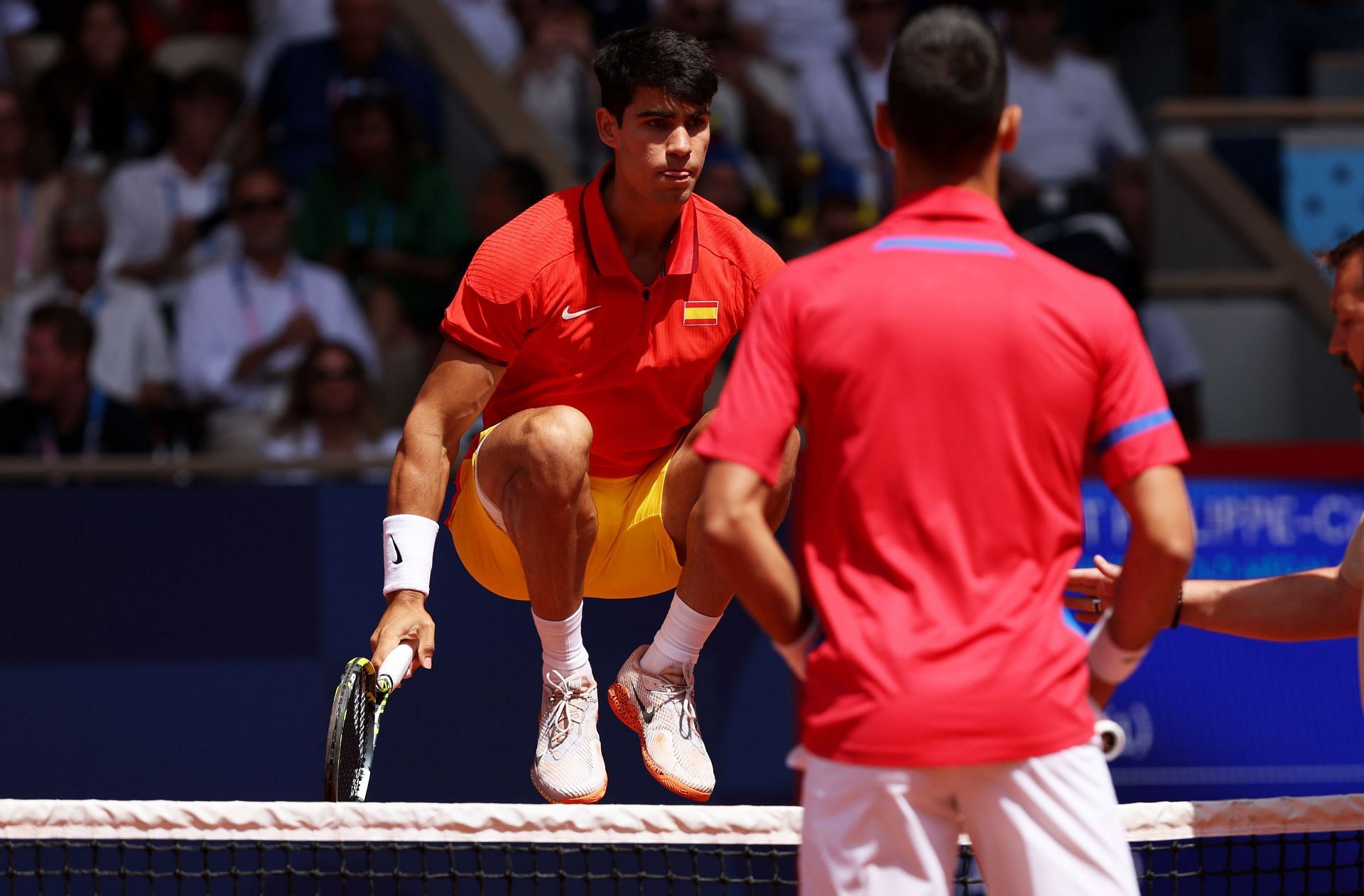 Carlos Alcaraz lost to Novak Djokovic in their final meeting at the 2024 Olympics (image via Getty)