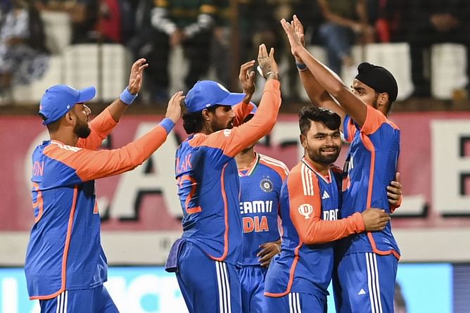 3 भारतीय खिलाड़ी जिन्हें विजय हजारे ट्रॉफी में अच्छे प्रदर्शन के बावजूद चैंपियंस ट्रॉफी के लिए शायद ना चुना जाए