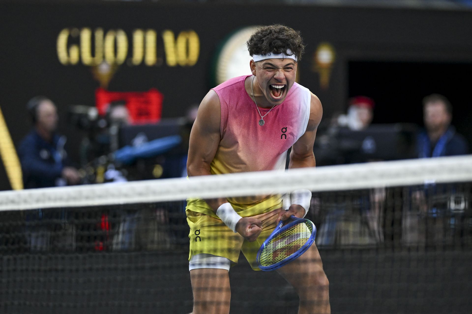 Ben Shelton celebrating his 2025 Australian Open quarterfinal win over Lorenzo Sonego (Source: Getty)