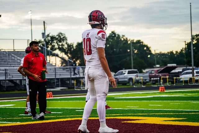 Hillsborough High School quarterback Logan Rogers #10 before a game. Image via @LoganRogersQB on X 