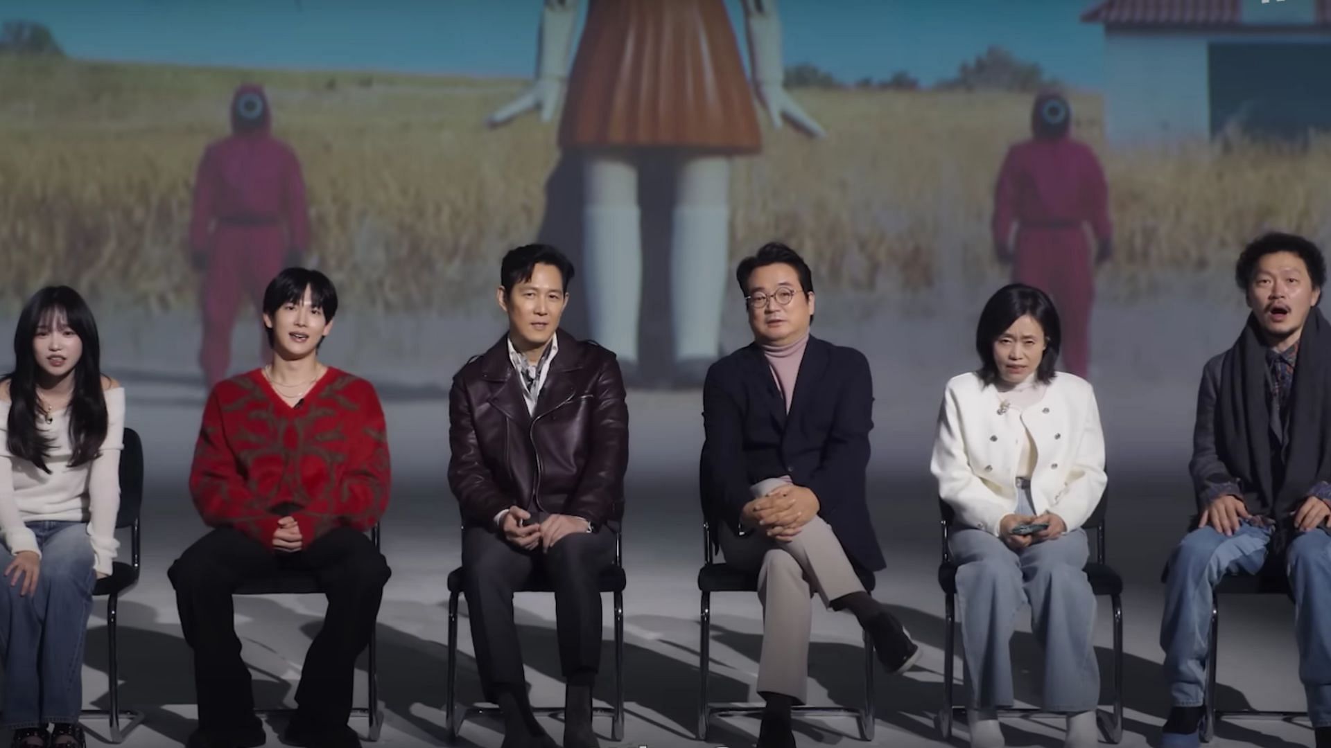 Squid Game 2 cast gives fans a glimpse of red Light, Green Light game (Image via YouTube/Netflix K-content)