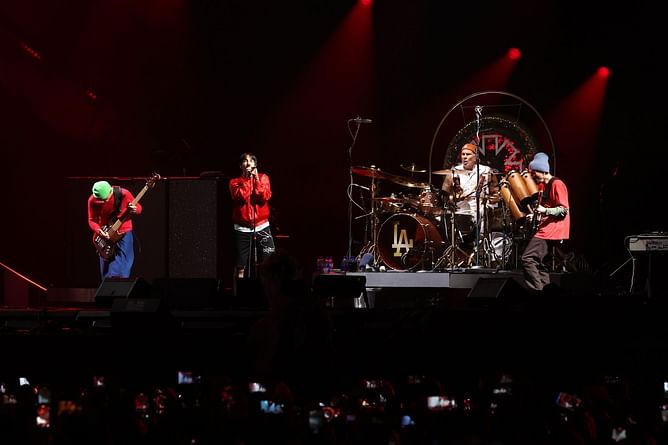 "The youngsters talking about Flea in his undies" — Internet divided over Red Hot Chili Peppers performing at FireAid benefit concert