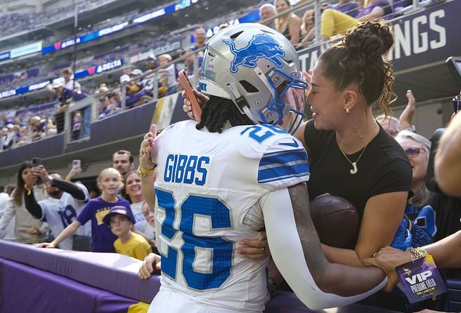 Jahmyr Gibbs' girlfriend Nicole has 5-word reaction to Lions RB creating history on SNF vs. Vikings
