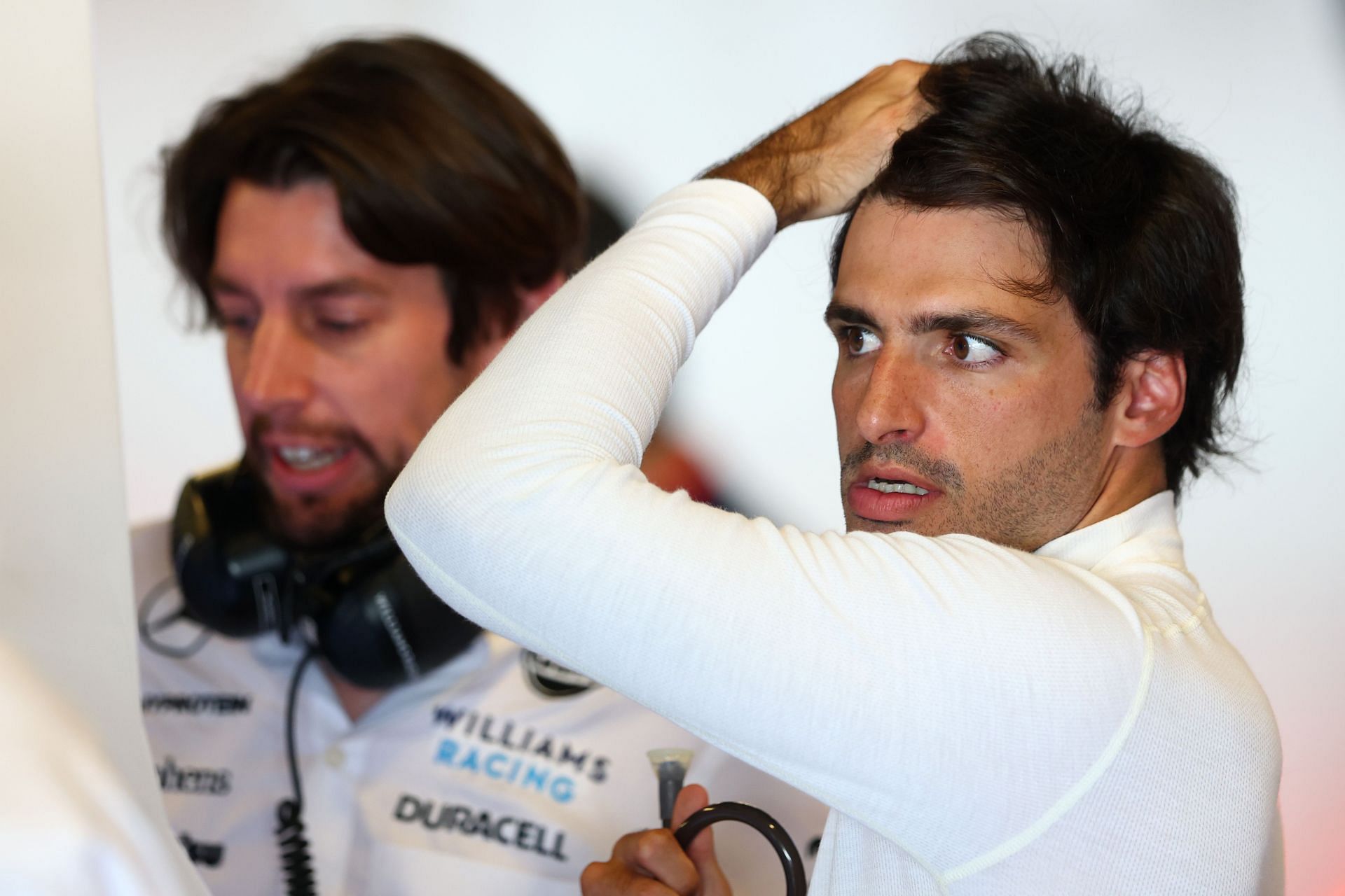 Carlos Sainz at the Formula 1 post-season testing in Abu Dhabi - Source: Getty