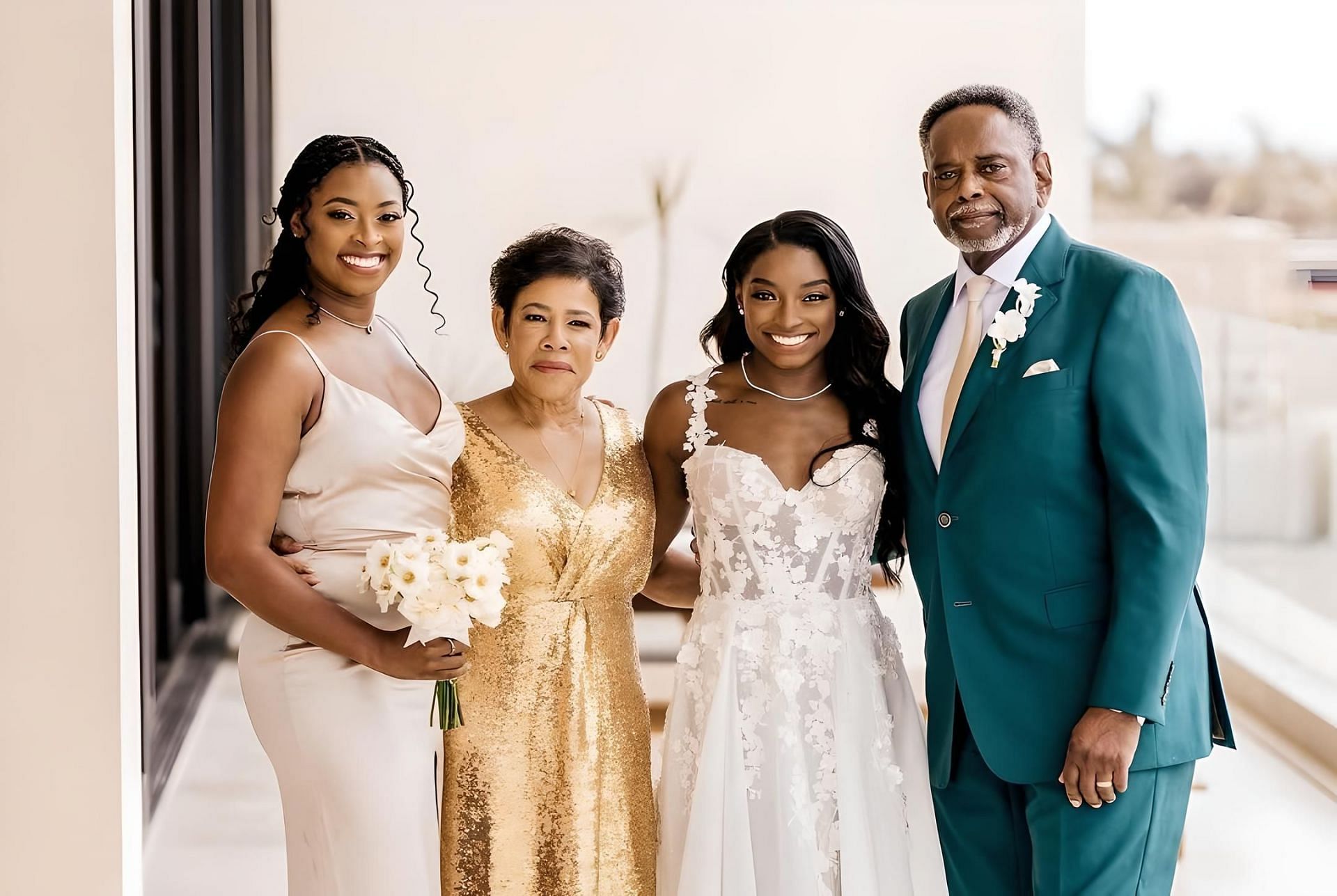 Simone Biles (2nd from right) with her family [Source: Instagram/ @adria_biles]