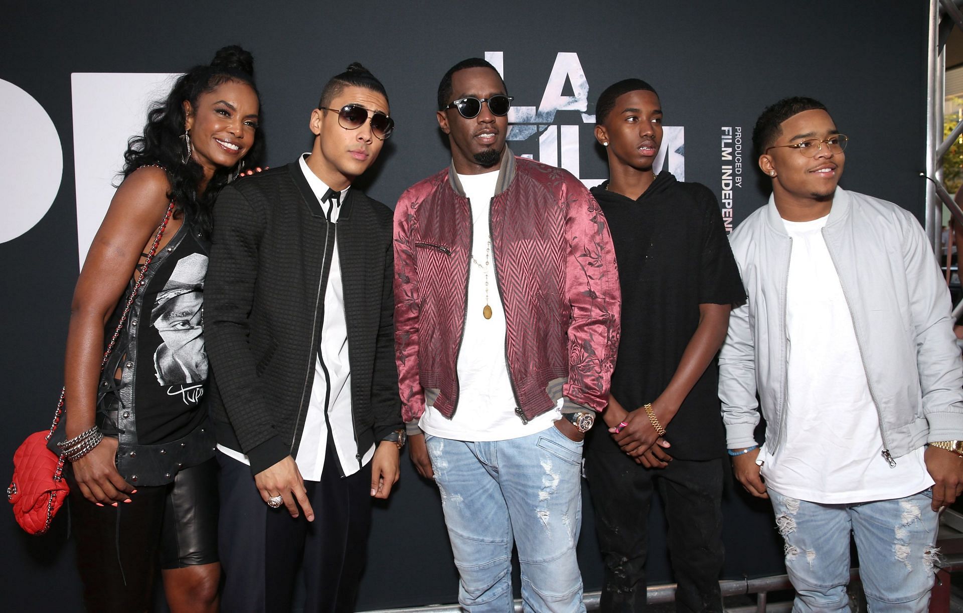 Kim Porter and Diddy with theit children (Image via Getty)