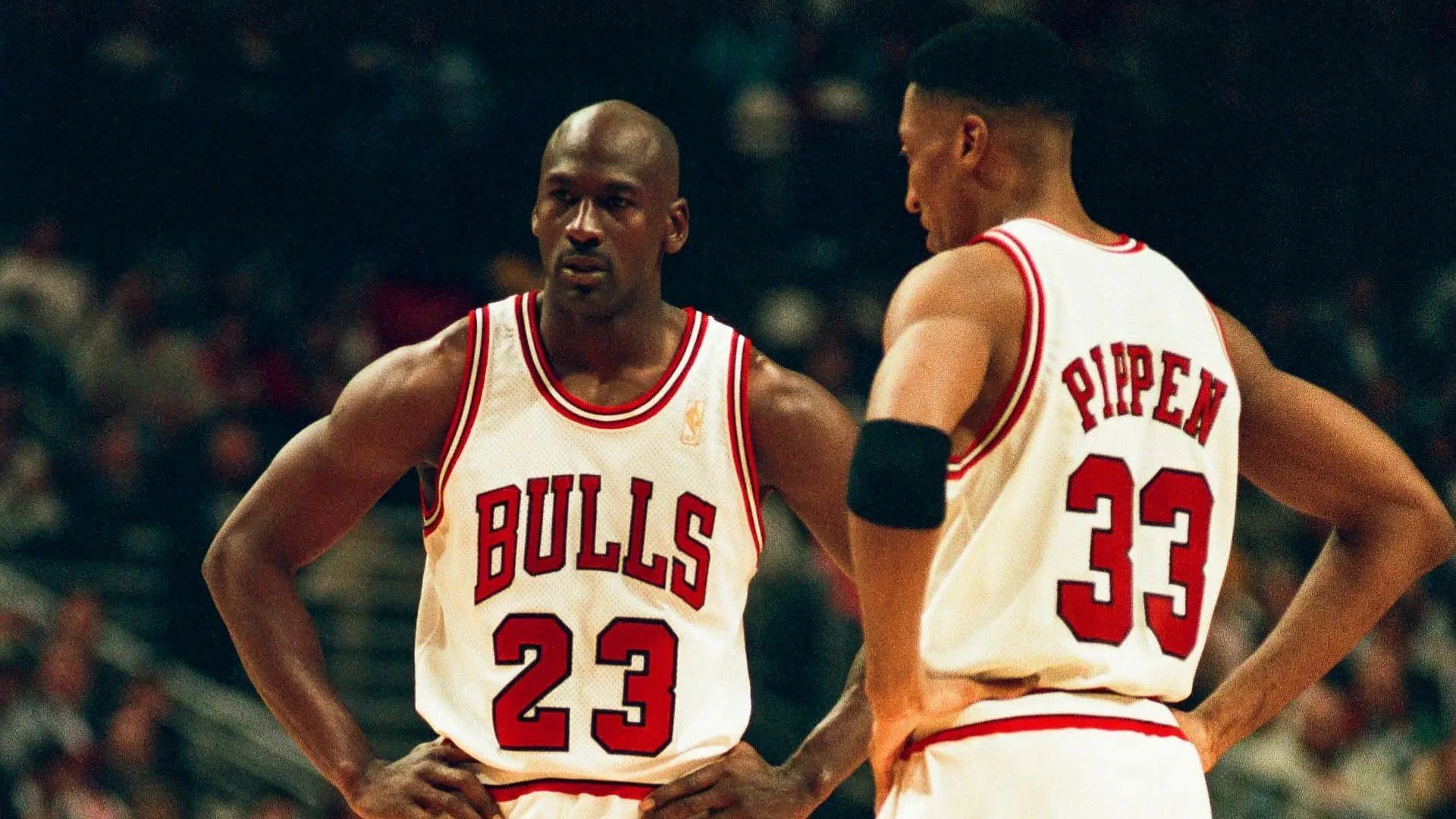 NBA fans in splits over Scottie Pippen turning Michael Jordan