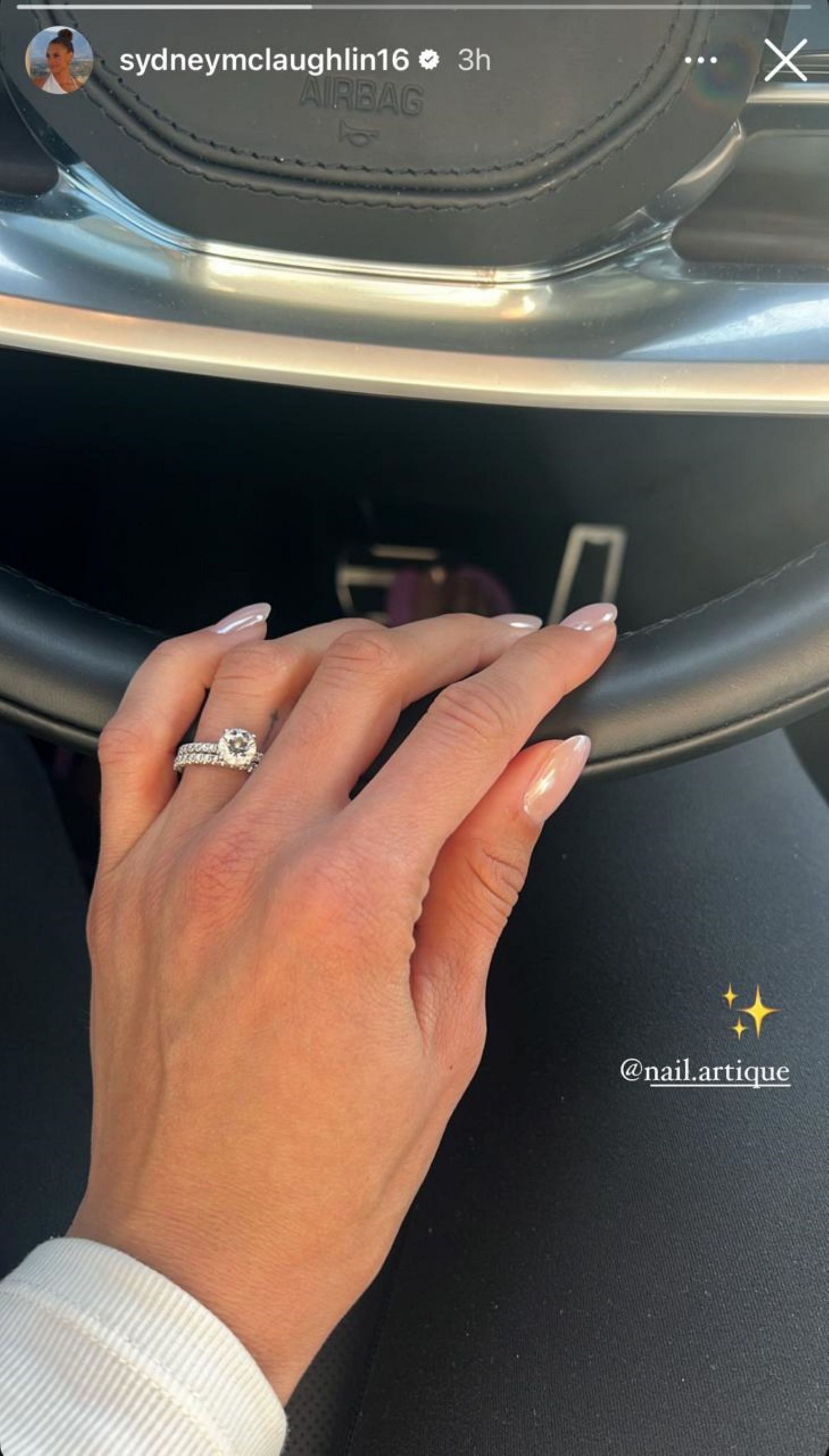 Sydney McLaughlin-Levrone shows off her nails; Instagram - @sydneymclaughlin