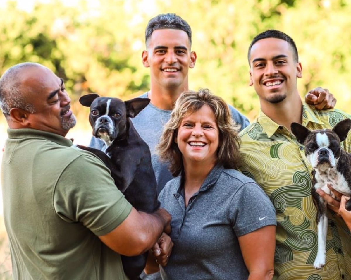 Who Are Marcus Mariota's Parents? Names, Nationality & More
