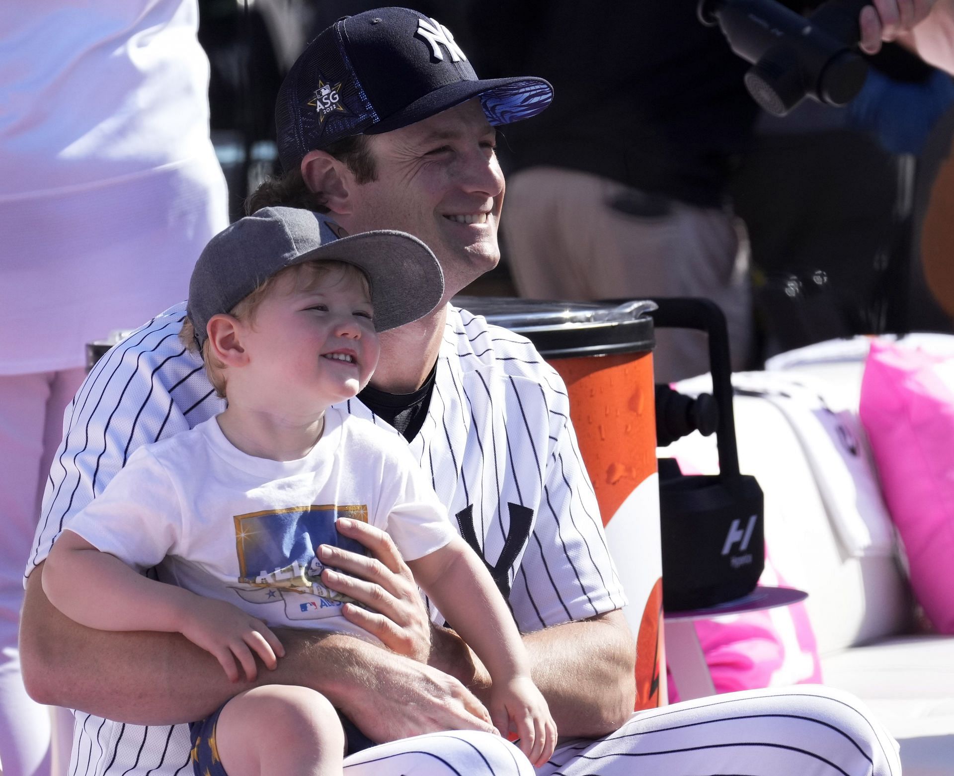 Gerrit Cole with his son Caden at the 2022 Home Run Derby (Source: Getty Images)