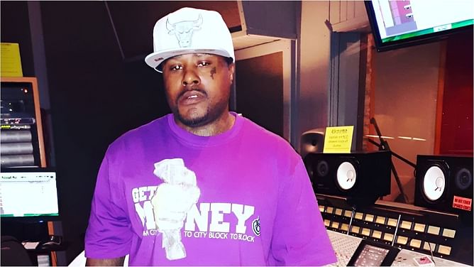 “He really pulled a Cheddar Bob”— Internet reacts as Rapper OG 2 Low goes viral after accidentally shooting himself on live interview
