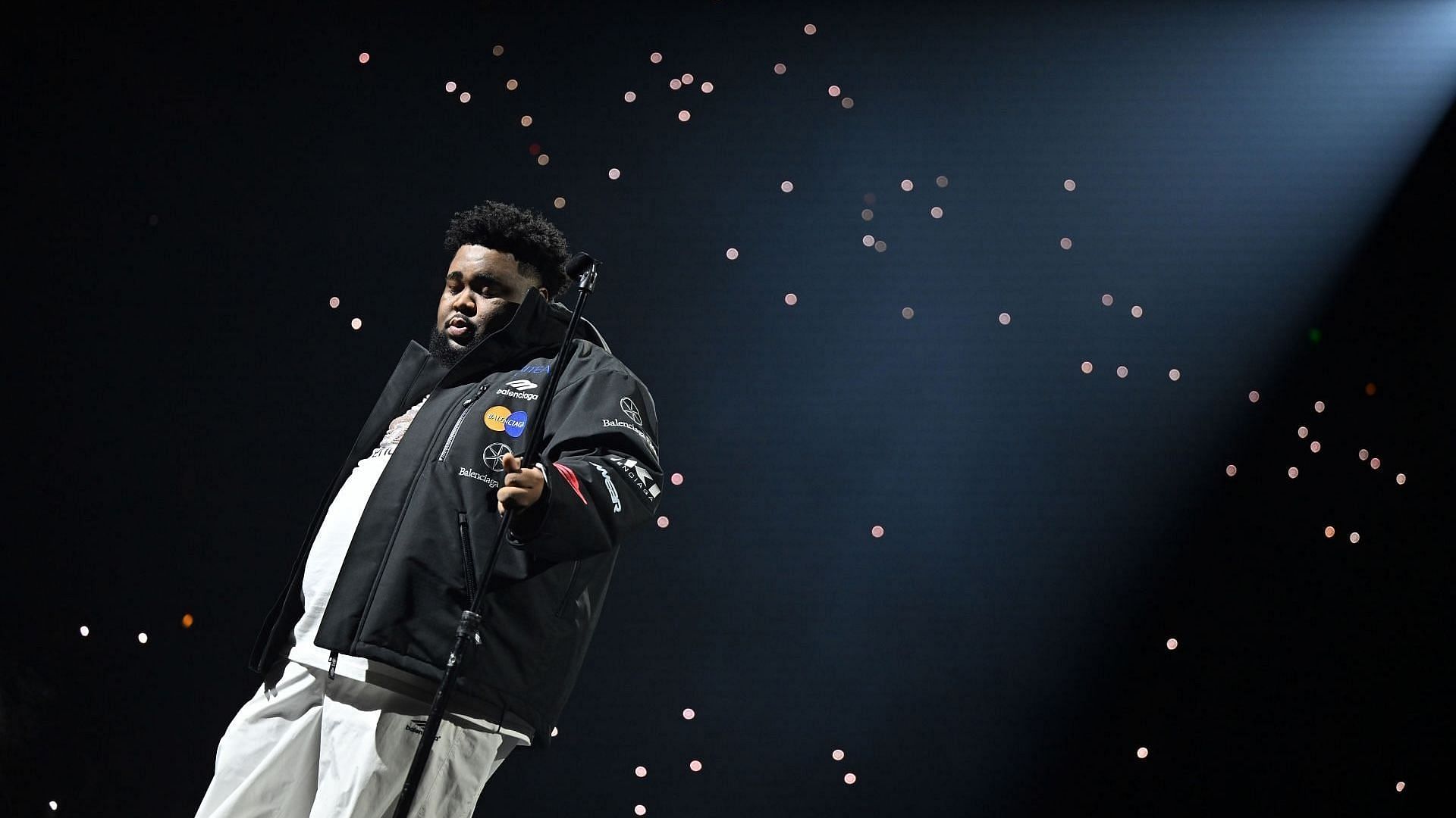 Rapper Rod Wave performs onstage during his Last Lap tour at State Farm Arena on December 5, 2024, in Atlanta, Georgia. (Image via Getty/Paras Griffin)