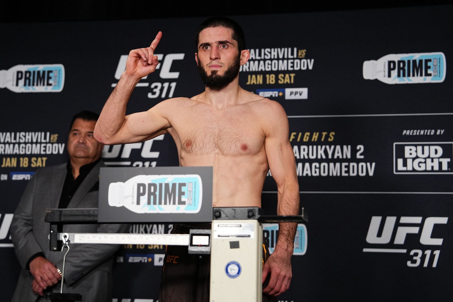 UFC 311: Makhachev vs Tsarukyan 2 Official Weigh-In - Source: Getty