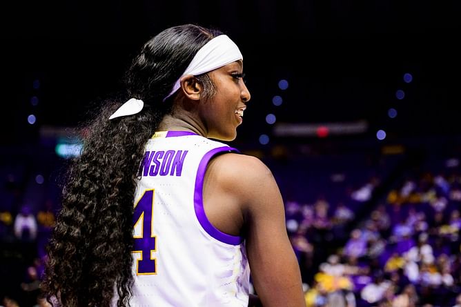 “20 year old daughter thinks baby is hers”: Mom Kia Brooks showers love on Flau'Jae Johnson adoring newest member of the family