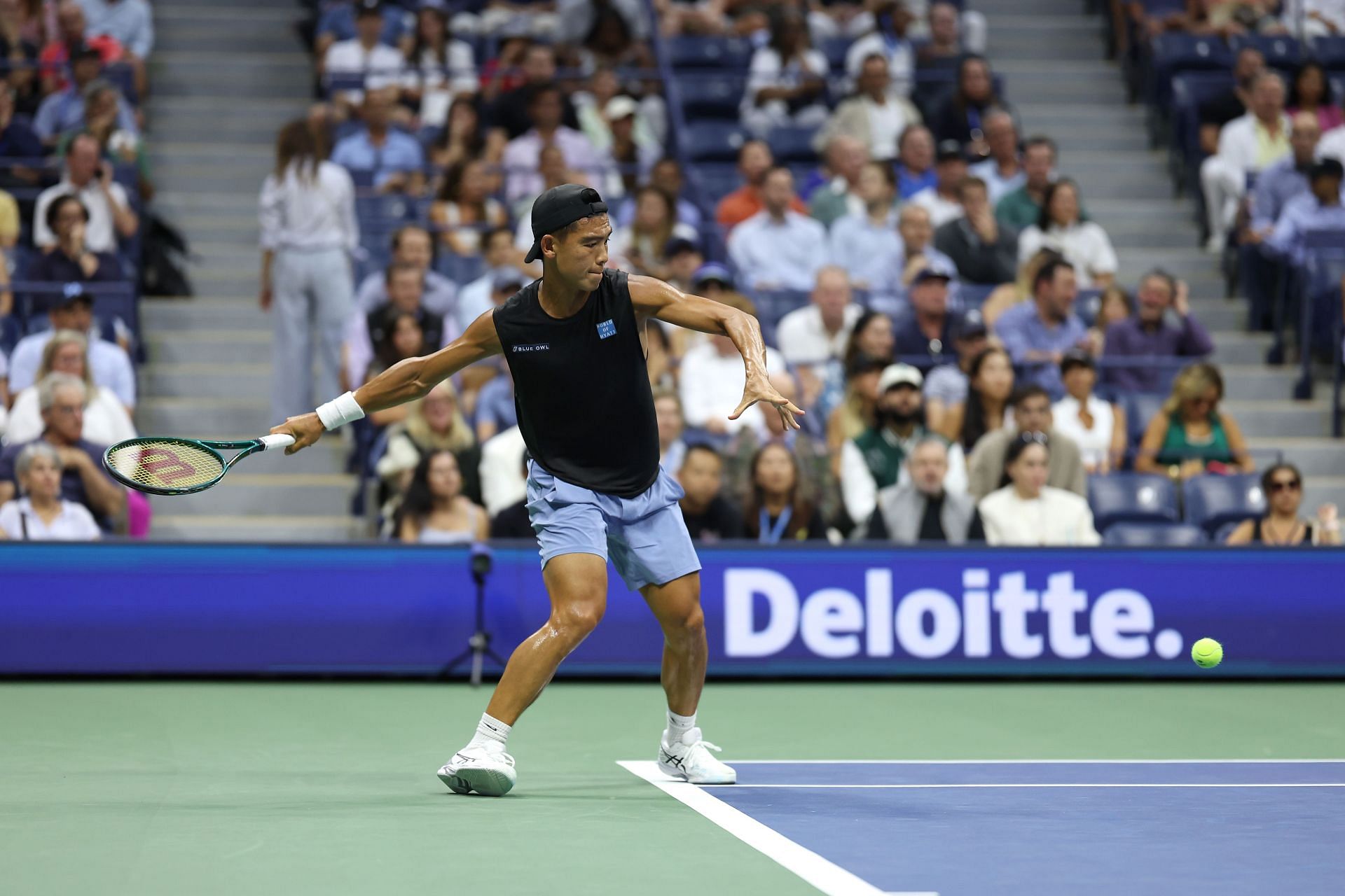 Li Tu in action against Carlos Alcaraz at the 2024 US Open (Source: Getty)