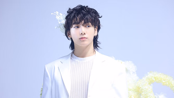 “Keep making new records” — Fans proud as BTS’ Jungkook earns two new Guinness World Records for his debut solo single ‘Seven’