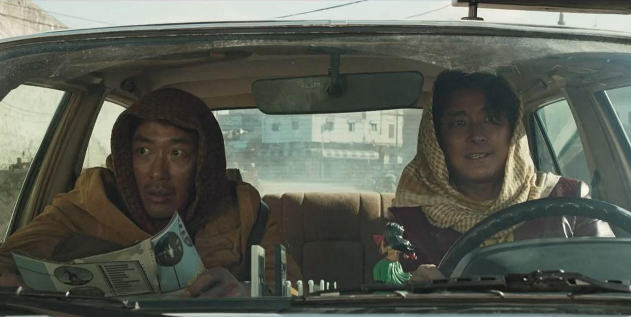 Ju Ji-hoon and Ha Jung-woo in a still from Ransomed. (Image via Prime Video)