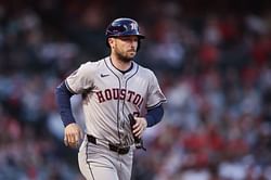 "Dodgers are in on Alex Bregman"; "No one wants to give him 5+ years" - Fans react to latest development in Tigers & ex-Astros star's deal saga