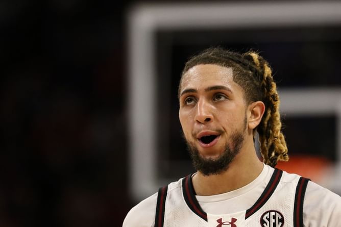 "Just end the season": Gamecocks fans left stunned by men's team injury update hours after Ashlyn Watkins' season comes to an end