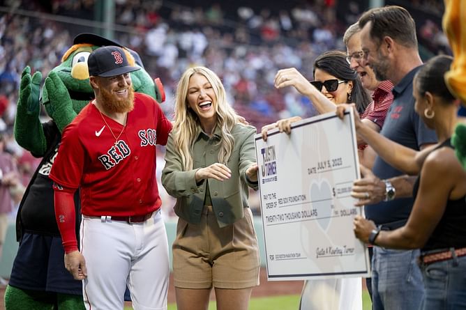 Justin Turner's wife Kourtney gets honest about "MLB wife" life