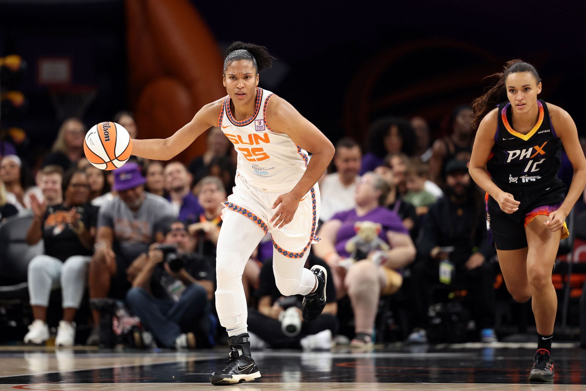 Connecticut Sun v Phoenix Mercury - Source: Getty