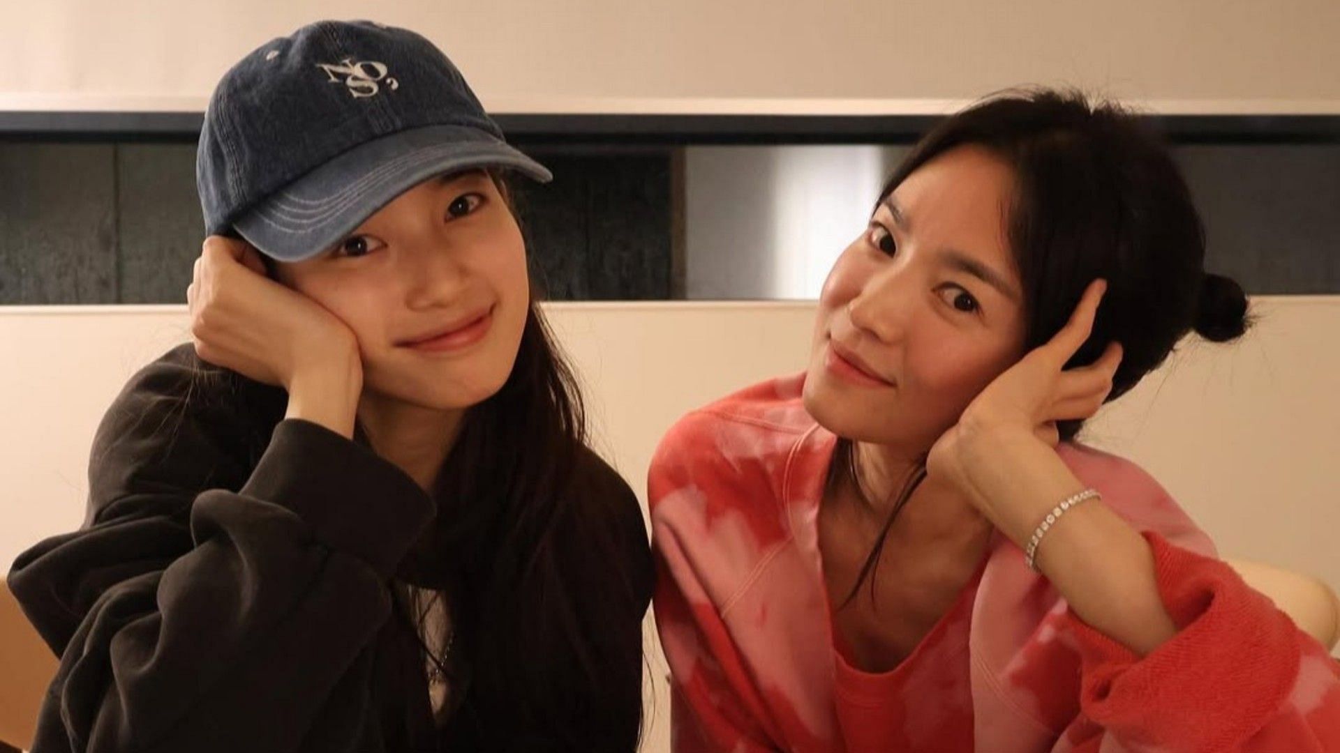 Song Hye-kyo and Bae Suzy (Image via Instagram/@kyo1122)