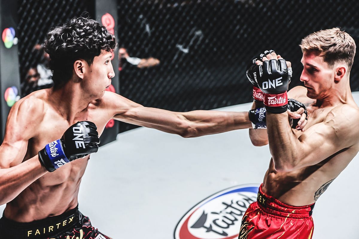 WATCH: Nabil Anane pulls off stunning KO of Nico Carrillo for the ONE interim bantamweight Muay Thai throne at ONE 170 -- Photo by ONE Championship