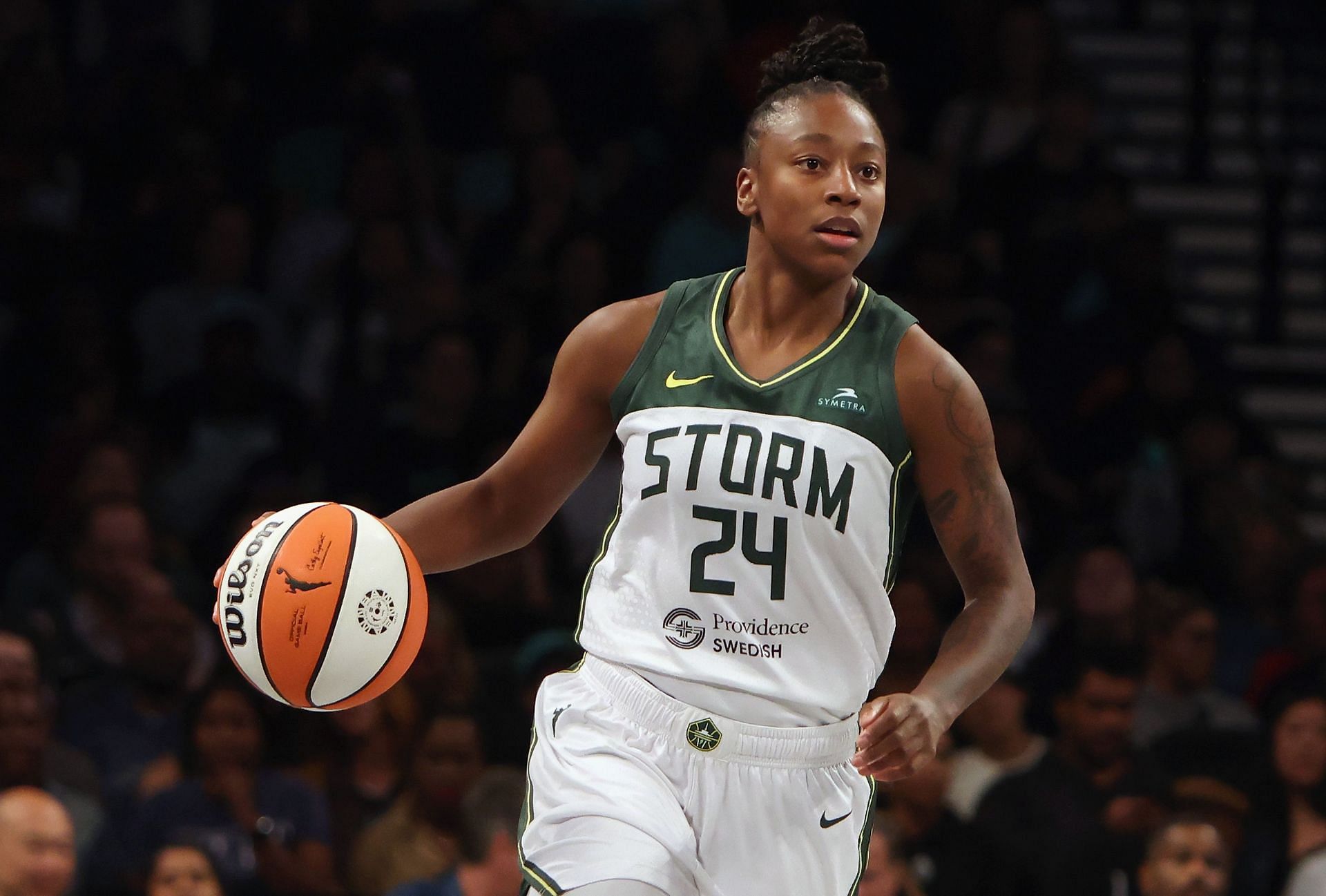 Jewell Loyd Sportskeeda