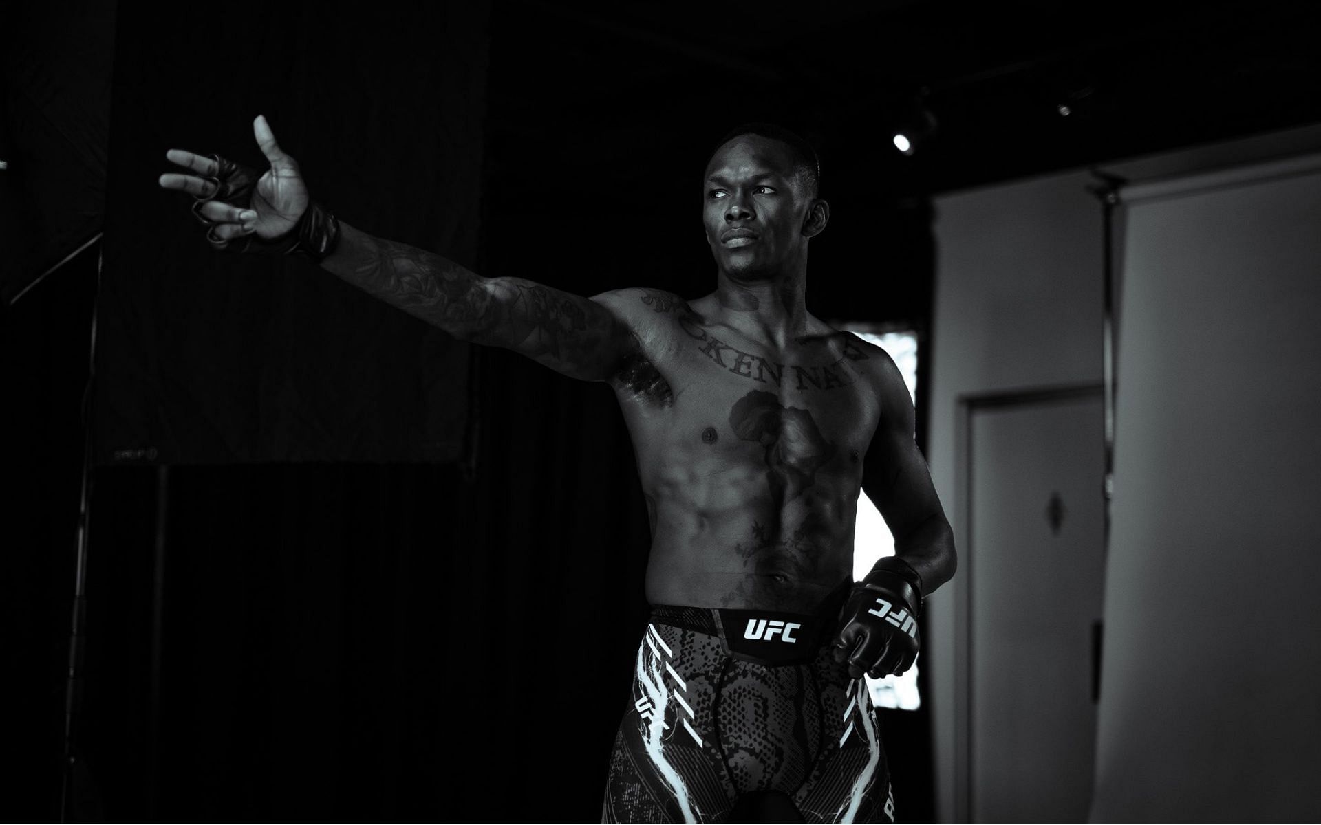 Could Israel Adesanya be past his best? [Image: @stylebender on X]