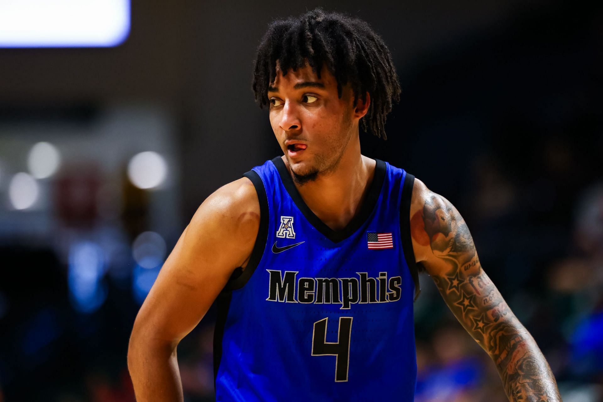 Memphis v Charlotte