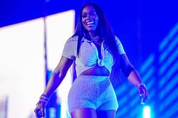 "Don’t you love me?" — Remy Ma confirms her love for Eazy The Block Captain in a rap battle