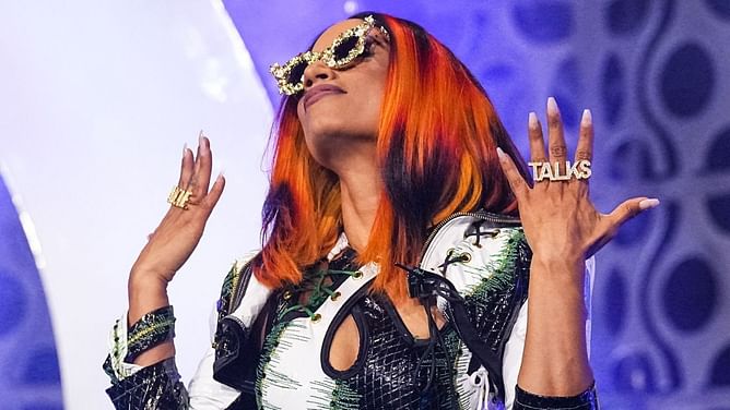 WWE Hall of Famer to finally sign with AEW and become Mercedes Mone's new bodyguard? Analyzing the possibility
