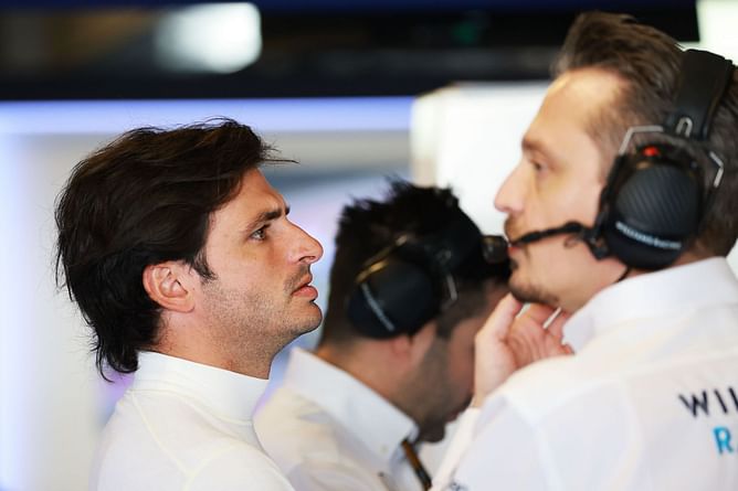 Christian Horner shares honest opinion on 'regrets' over not signing Carlos Sainz as Sergio Perez’s Red Bull replacement