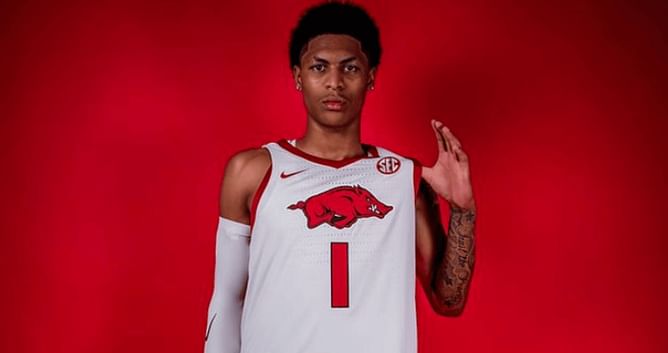 "How did none of them bring up Rock Lee": Hoops fans react to Meleek Thomas & other OTE players debating ankle weights vs. weighted vests for practice