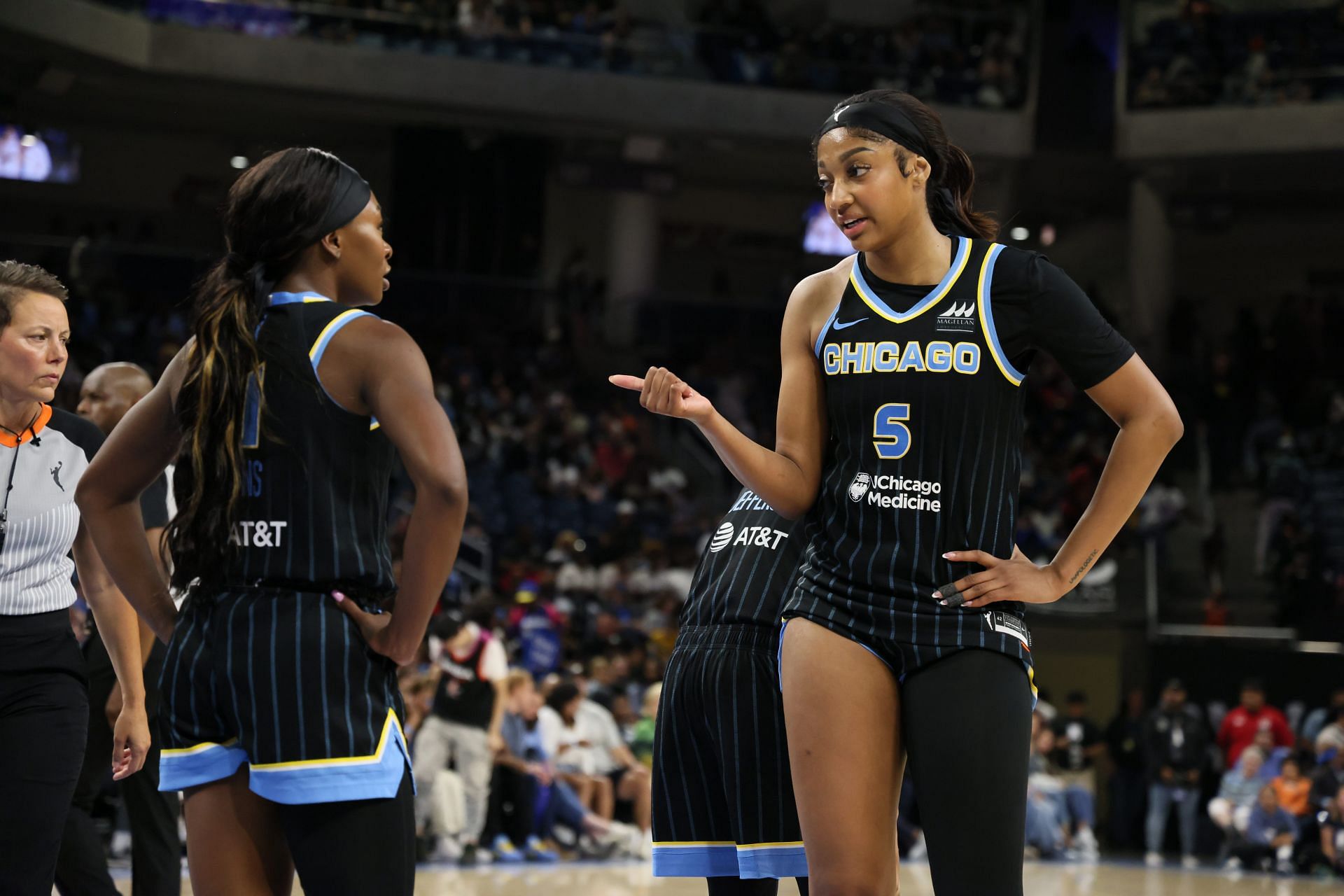 Chicago Sky vs Phoenix Mercury - Source: Getty