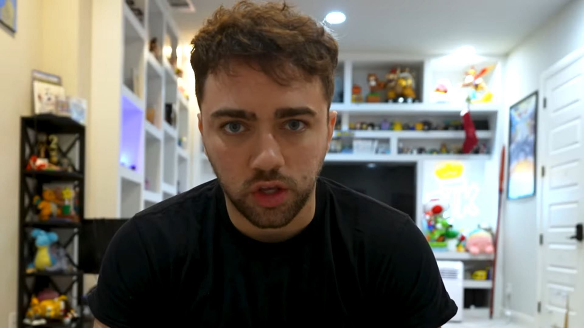 Mizkif addresses sexual abuse cover-up court case (Image via Mizkif/YouTube)