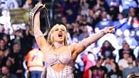 Female WWE legend sends heartfelt message to Tiffany Stratton after massive title win on SmackDown