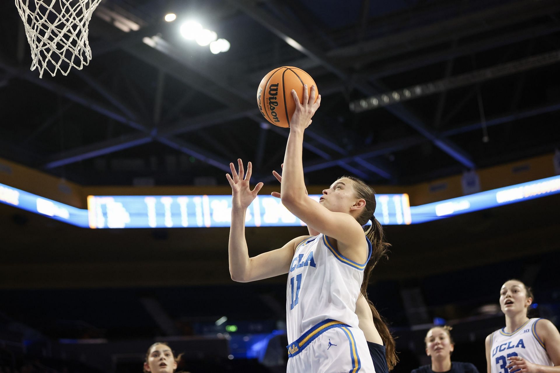 Michigan v UCLA