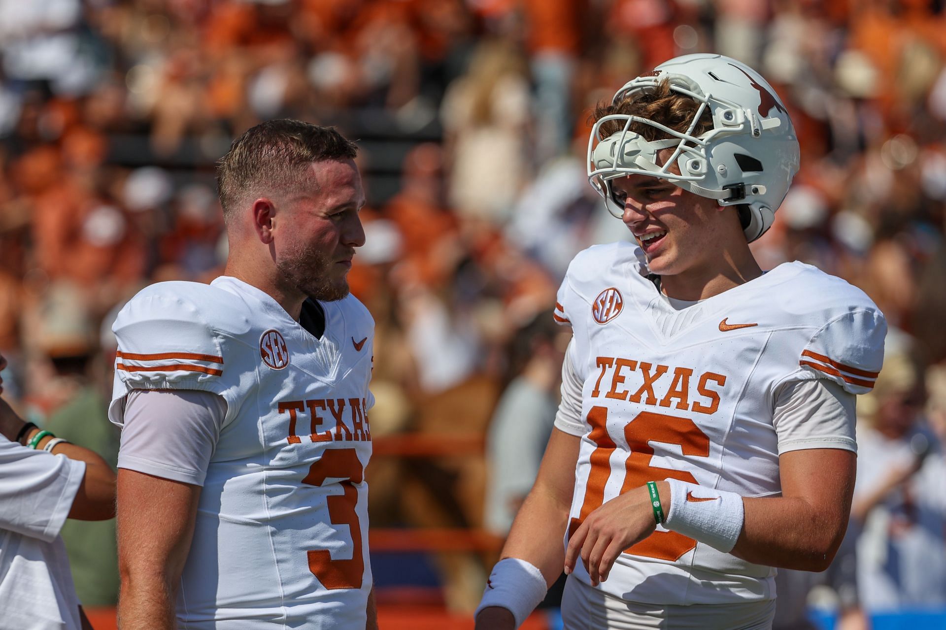 COLLEGE FOOTBALL: OCT 12 Allstate Red River Rivalry - Texas vs Oklahoma - Source: Getty