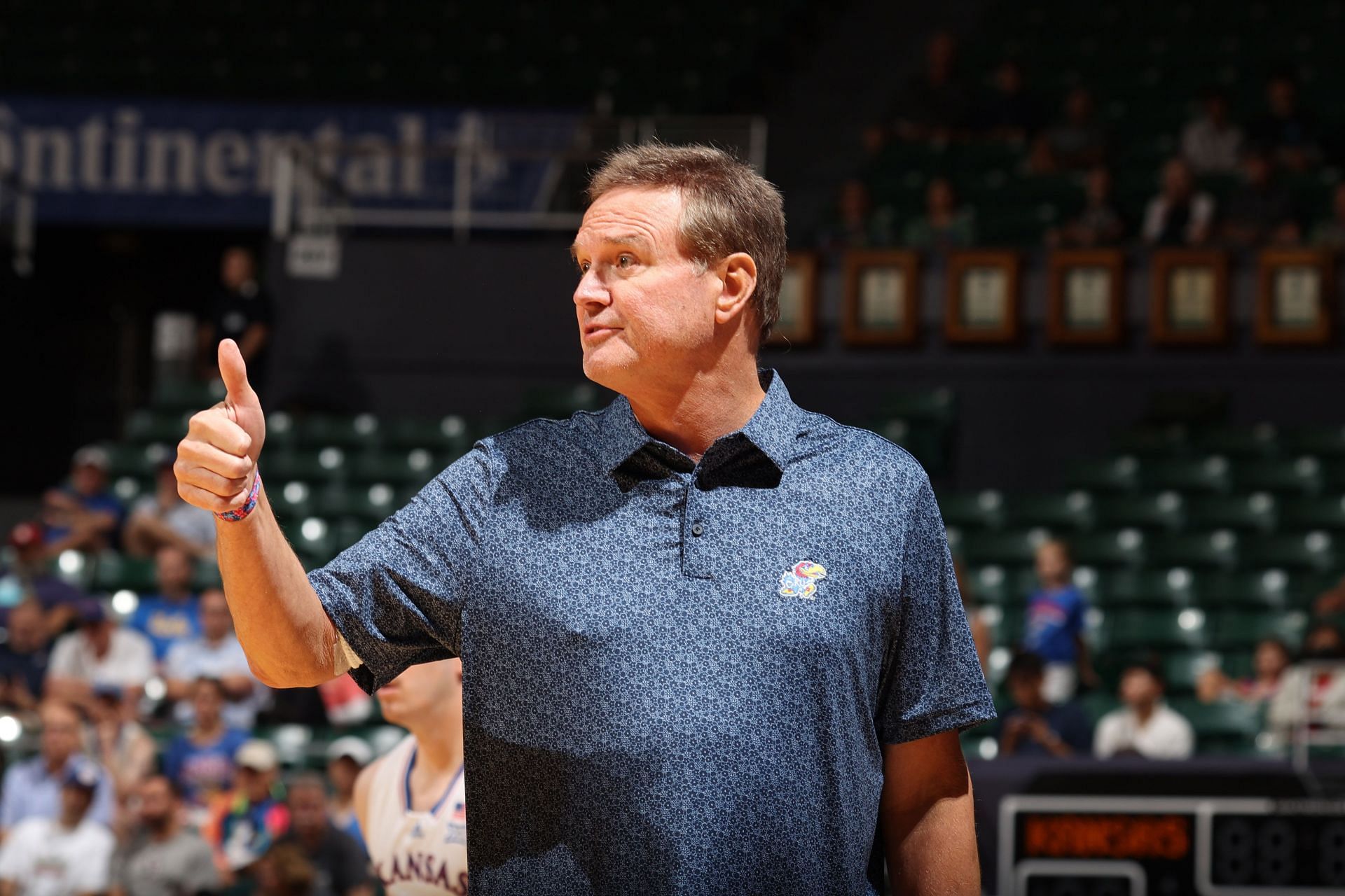 COLLEGE BASKETBALL: NOV 22 Allstate Maui Invitational - Tennessee v Kansas - Source: Getty