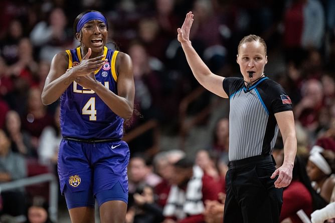 "I was pissed. I'm a competitor, could barely sleep": Flau'jae Johnson gets candid on her reaction to loss vs Dawn Staley's South Carolina