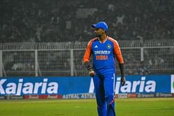 “Try karta hoon door rahoon stumps se” - Suryakumar Yadav’s hilarious response to query on Rohit Sharma’s stump mic moments