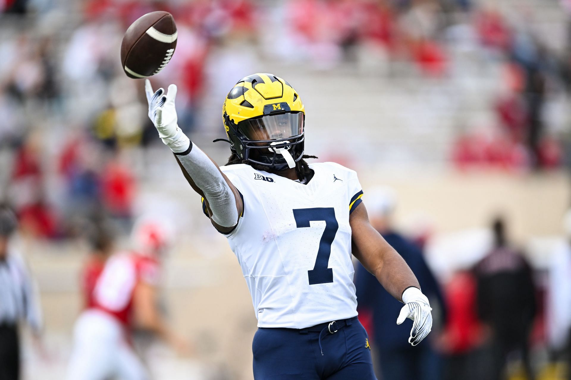 COLLEGE FOOTBALL: Michigan RB Donovan Edwards- Source: Getty