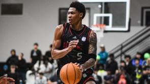 S&C coach shares Arkansas signee Meleek Thomas' flexing his muscles while appreciating hard work